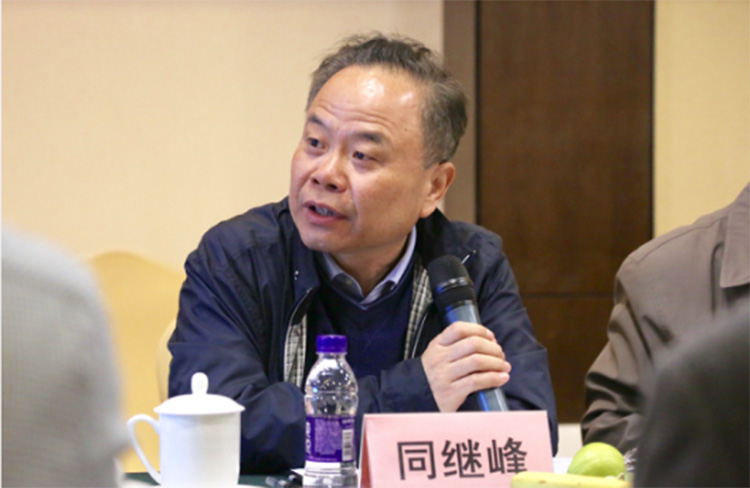 好色先生TV版下载陶瓷集團大規格瓷質薄板